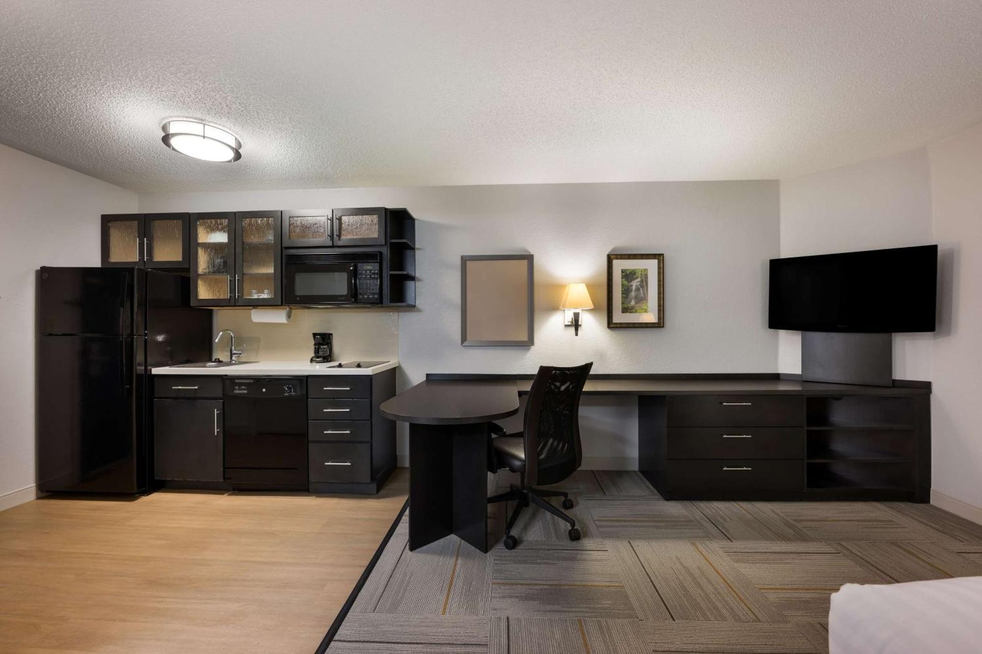 Sonesta Simply Suites Huntsville Research Park Exterior foto