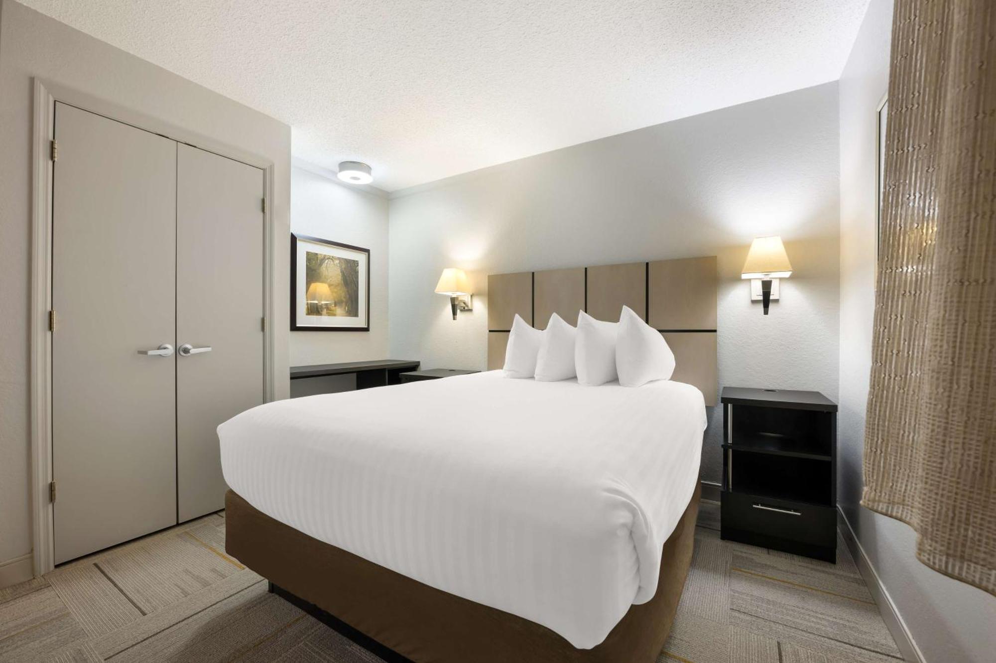 Sonesta Simply Suites Huntsville Research Park Exterior foto